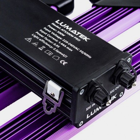 Lumatek ATS 200W Pro Led  - GB A marca verde
