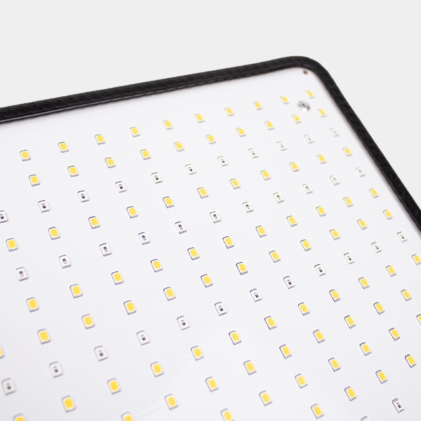 Painel LED 50W Full Spectrum SG-Q50W para cultivo indoor