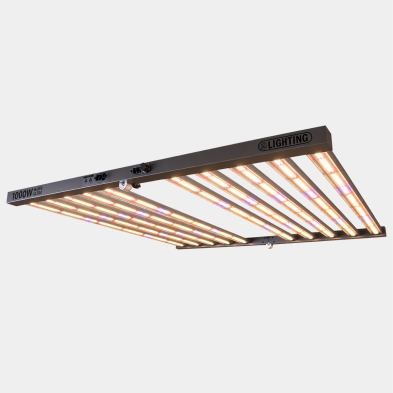 Sistema LED regulável 730 W Black Ultra GB Lighting ligado