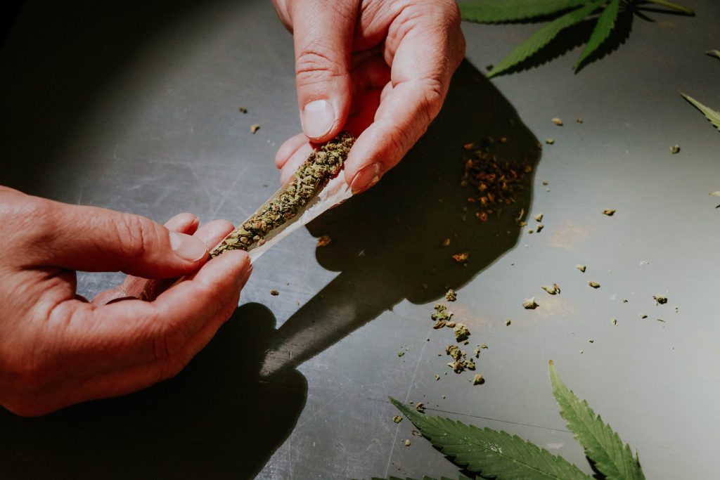 A marijuana ajuda a dormir? A marijuana ajuda a dormir?